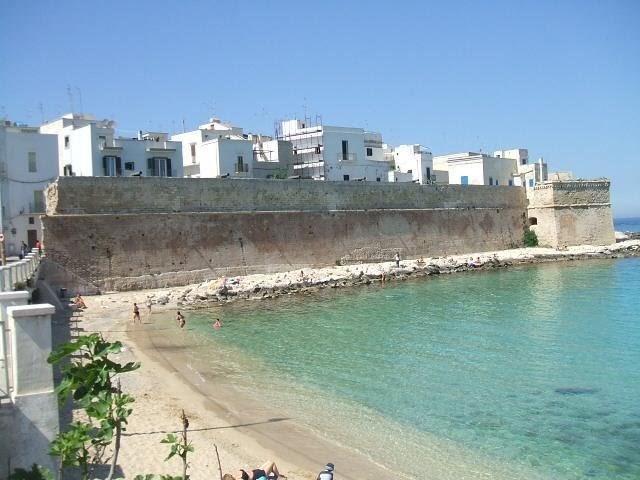 Borgo Antico Apartment Монополи Стая снимка